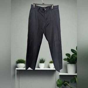 Dockers Men's Black Chinos Size 34x32 (EUC)